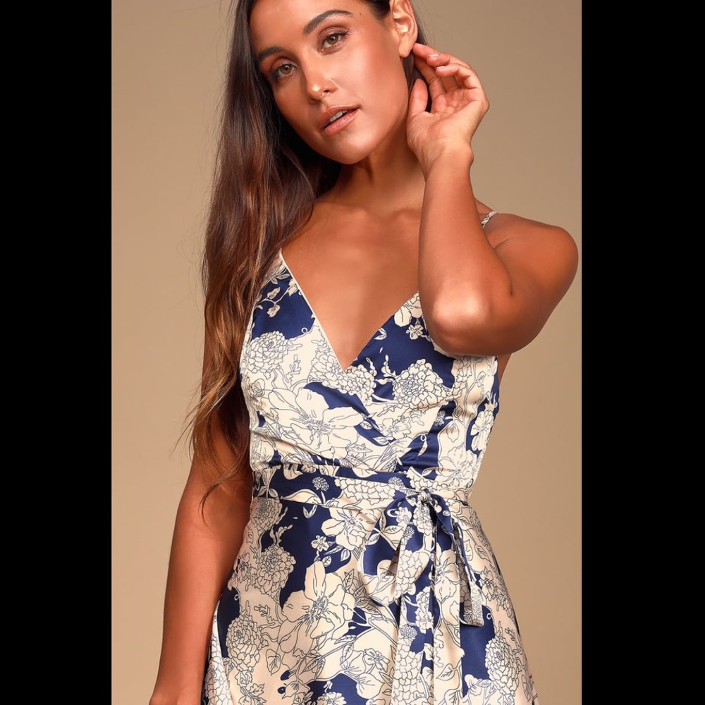 NWT Blush and Navy Blue Floral Print Satin Maxi Dress